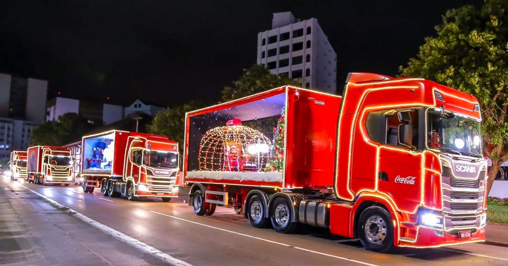 Miniatura Caminhao Caravana De Natal Coca-cola Holiday